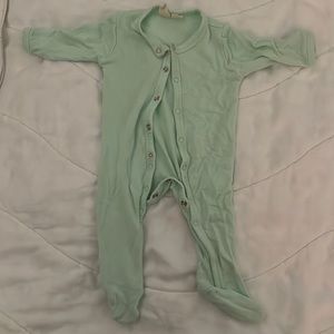 Kyte Baby Button Footie